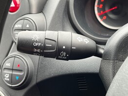 Honda Jazz I-VTEC ES 35