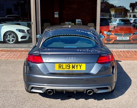 Audi TT TFSI S LINE 6