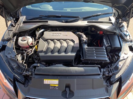 Audi TT TFSI S LINE