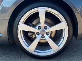 Audi TT TFSI S LINE 19