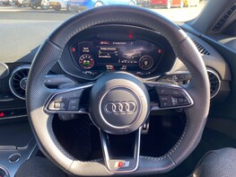 Audi TT TFSI S LINE 22