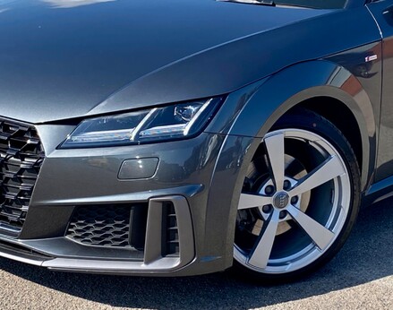 Audi TT TFSI S LINE 3