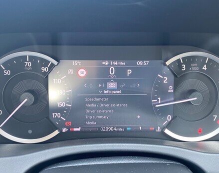 Jaguar XE S 25