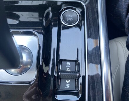 Jaguar XE S 45