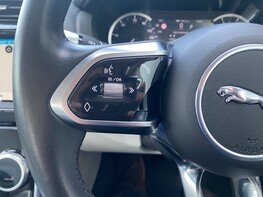 Jaguar XE S 50