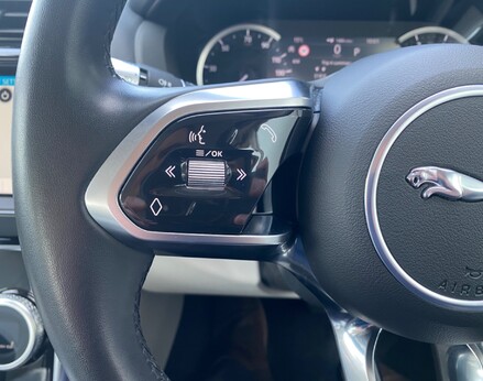 Jaguar XE S 50