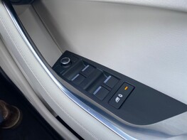 Jaguar XE S 55