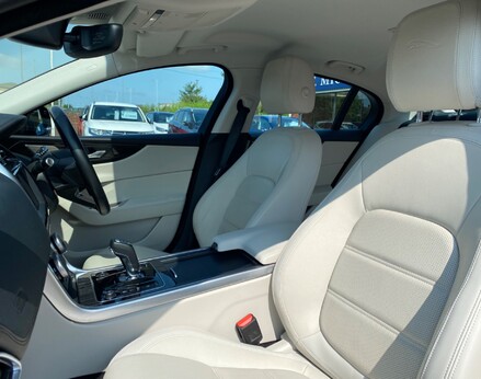 Jaguar XE S 57