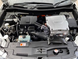 Mitsubishi Outlander PHEV DYNAMIC 7