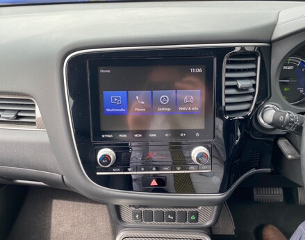 Mitsubishi Outlander PHEV DYNAMIC 20