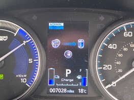 Mitsubishi Outlander PHEV DYNAMIC 33
