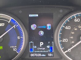 Mitsubishi Outlander PHEV DYNAMIC 34