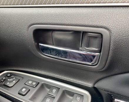 Mitsubishi Outlander PHEV DYNAMIC 48