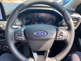 Ford Focus 1.5 19