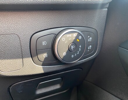 Ford Focus 1.5 49