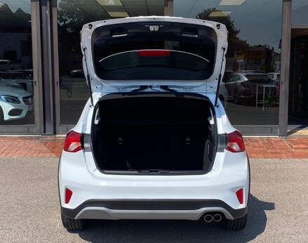 Ford Focus 1.5 54