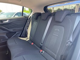 Ford Focus 1.5 53