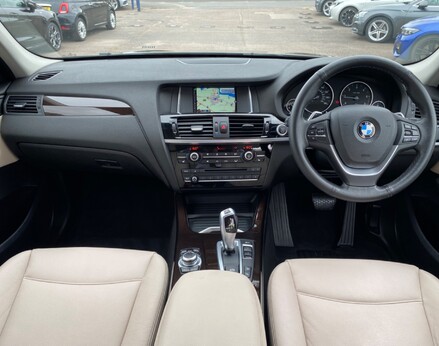BMW X3 XDRIVE20D XLINE 2