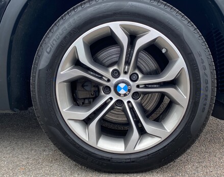 BMW X3 XDRIVE20D XLINE 16