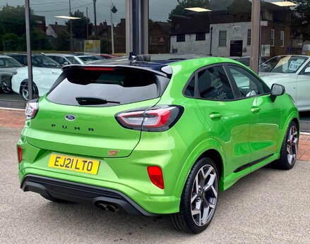 Ford Puma ST 8