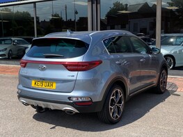 Kia Sportage GT-LINE ISG 8