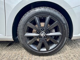 Skoda Fabia COLOUR EDITION TSI 16