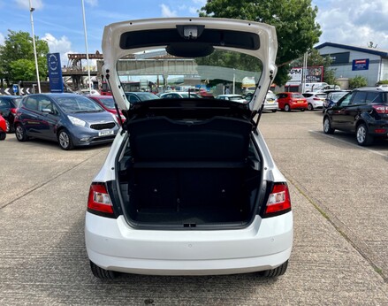 Skoda Fabia COLOUR EDITION TSI 53