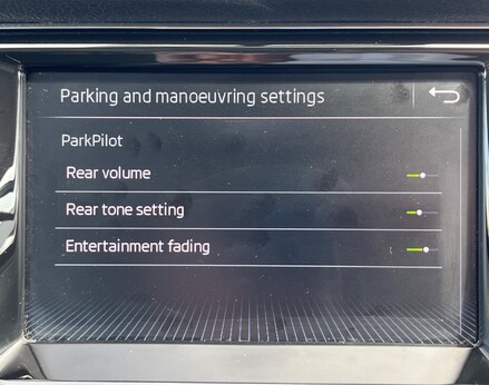 Skoda Fabia COLOUR EDITION TSI 38