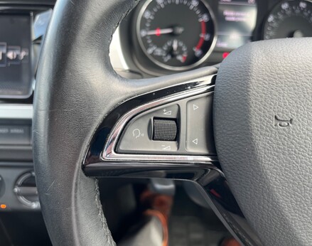 Skoda Fabia COLOUR EDITION TSI 42