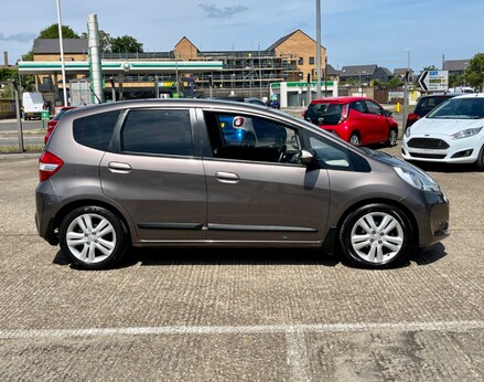 Honda Jazz I-VTEC EX 10