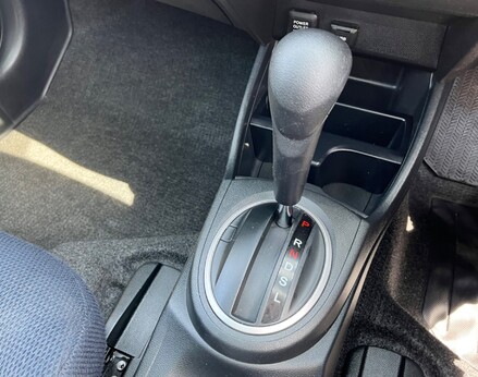 Honda Jazz I-VTEC EX 31