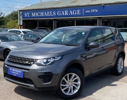 Land Rover Discovery Sport SI4 SE 1