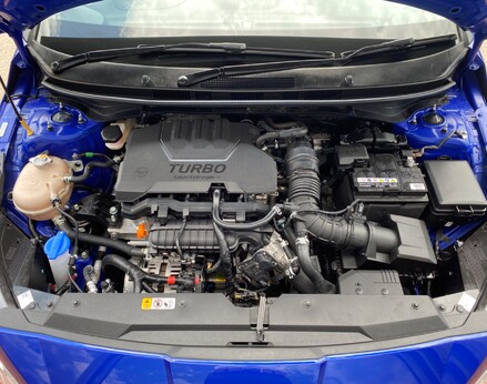 Hyundai i20 T-GDI PREMIUM MHEV 7