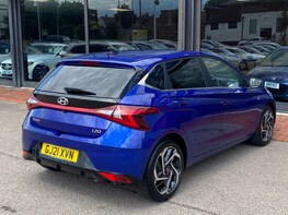 Hyundai i20 T-GDI PREMIUM MHEV 8
