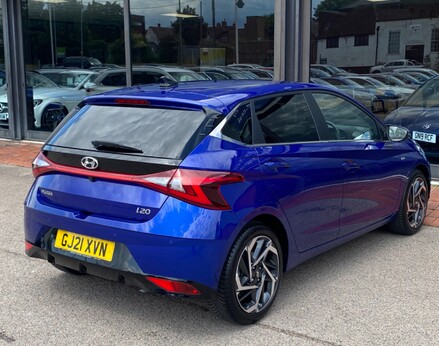 Hyundai i20 T-GDI PREMIUM MHEV 8