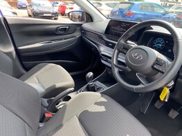 Hyundai i20 T-GDI PREMIUM MHEV 17