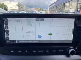Hyundai i20 T-GDI PREMIUM MHEV 28