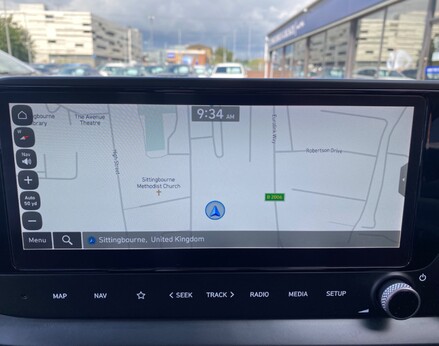 Hyundai i20 T-GDI PREMIUM MHEV 28