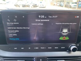 Hyundai i20 T-GDI PREMIUM MHEV 31