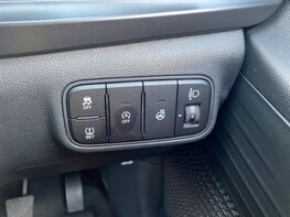 Hyundai i20 T-GDI PREMIUM MHEV 44