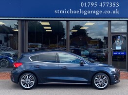 Ford Focus VIGNALE EDITION MHEV 10