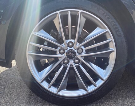 Ford Focus VIGNALE EDITION MHEV 13