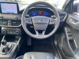 Ford Focus VIGNALE EDITION MHEV 17