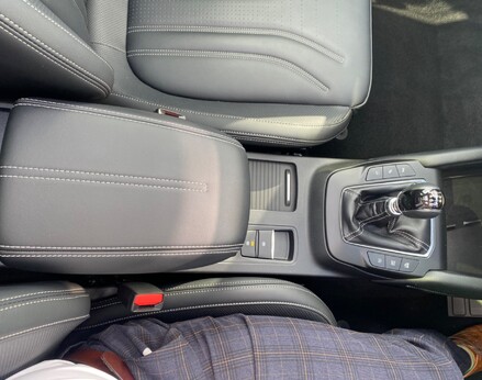 Ford Focus VIGNALE EDITION MHEV 42