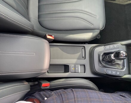 Ford Focus VIGNALE EDITION MHEV 43