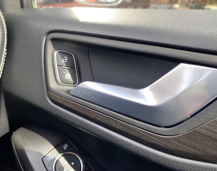 Ford Focus VIGNALE EDITION MHEV 53