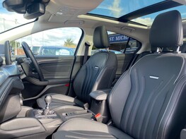 Ford Focus VIGNALE EDITION MHEV 55