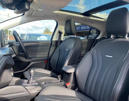 Ford Focus VIGNALE EDITION MHEV 55
