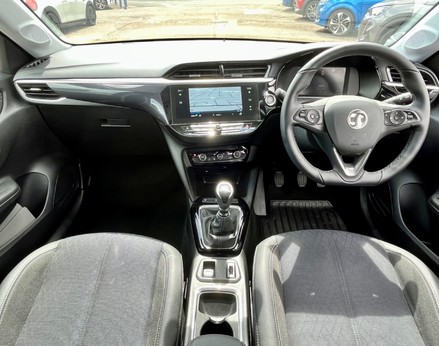 Vauxhall Corsa ELITE NAV PREMIUM 3