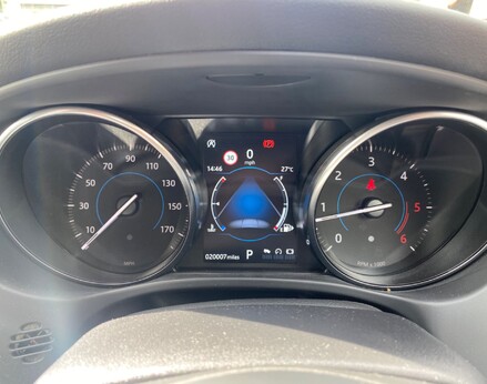Jaguar XE D R-SPORT 20
